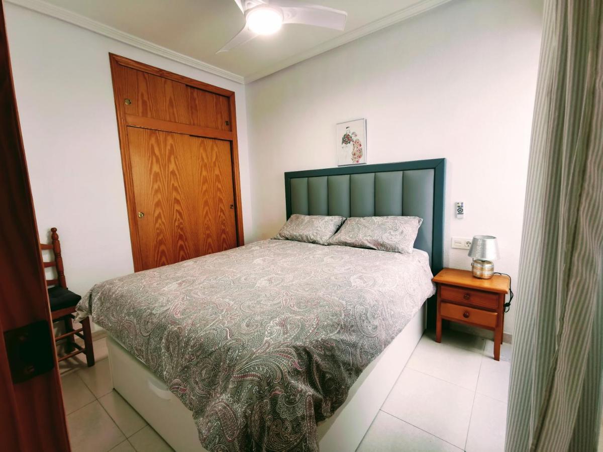 El Sombrero Apartment With Free Wifi Playa Del Cura Torrevieja Exterior foto